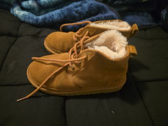 Ugg boots size 3