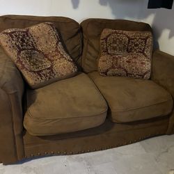 loveseat