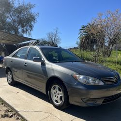 2002 Toyota Camry LE