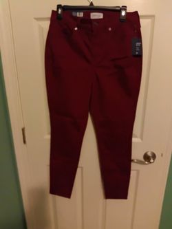 Crown Ivy Cranberry Colored Pants-Size 8 New w/Tags