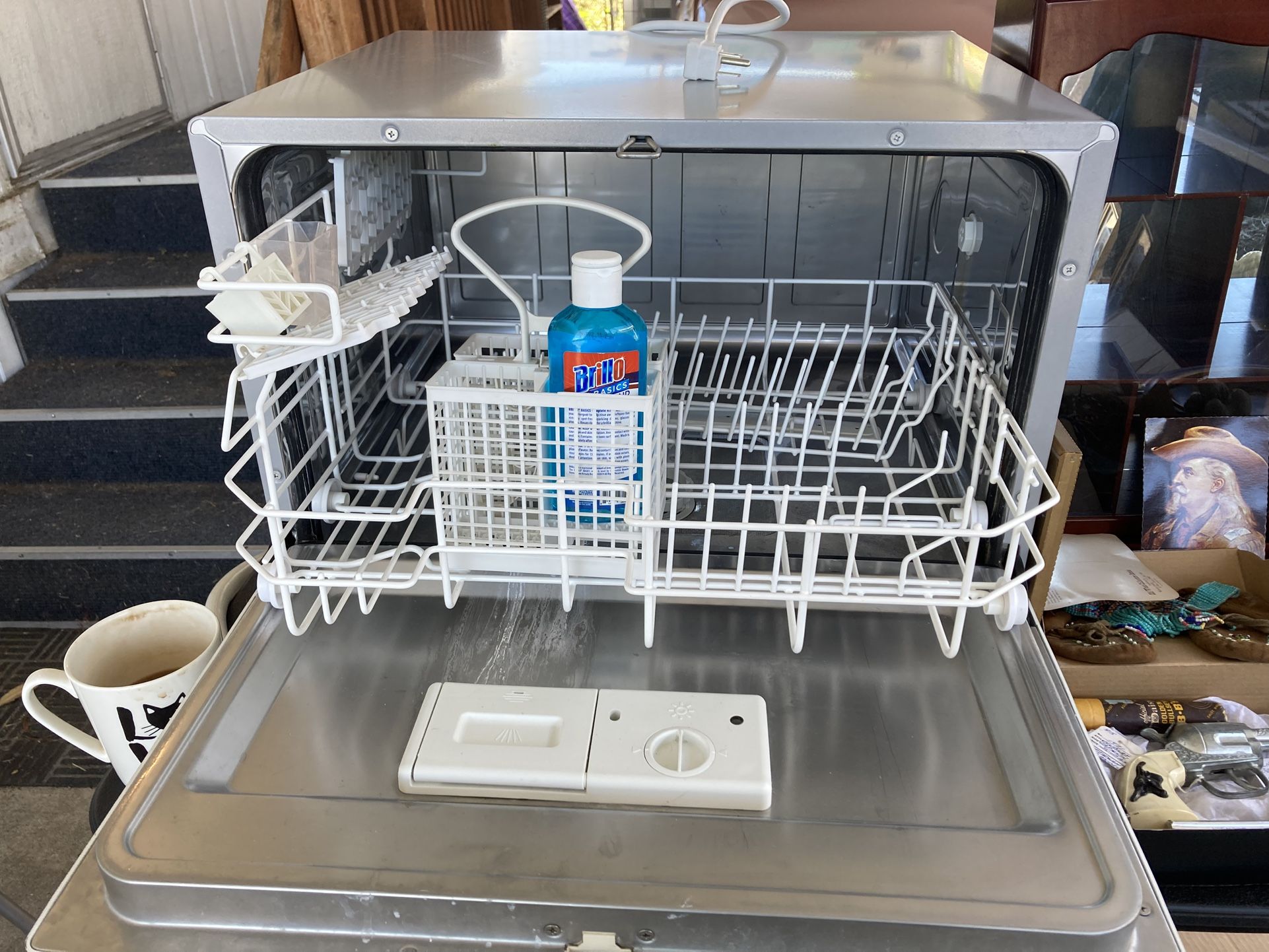 SPT Counter Dishwasher