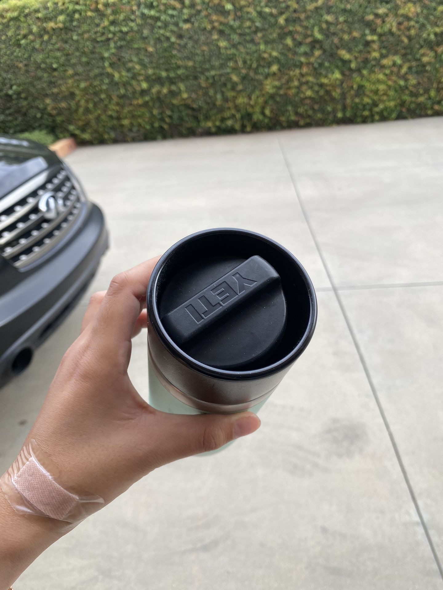 Yeti Coffee Thermos for Sale in La Habra Heights, CA OfferUp