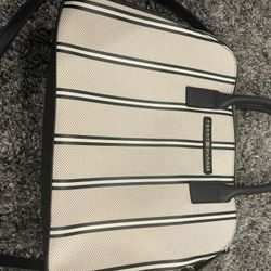 Brand New Tommy Bag - $40