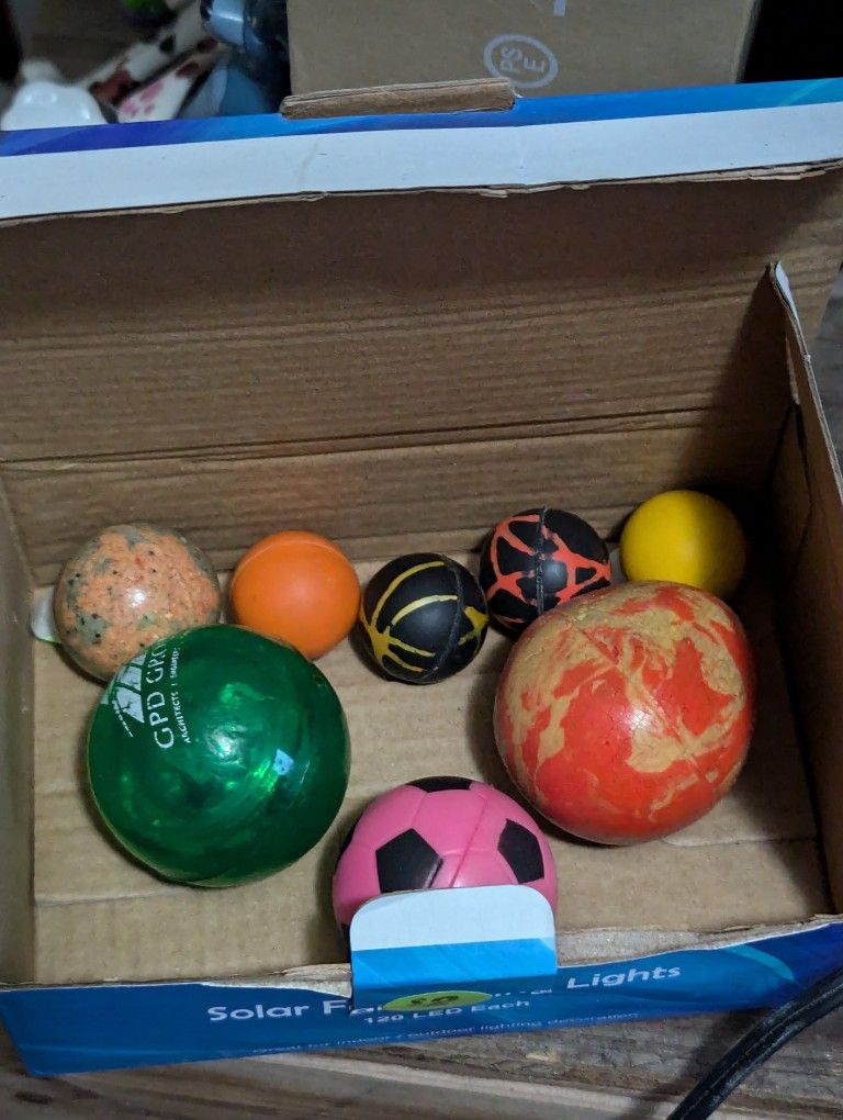 Box Of Balls [8 Count]