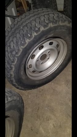 Dodge Ram 1500 tires