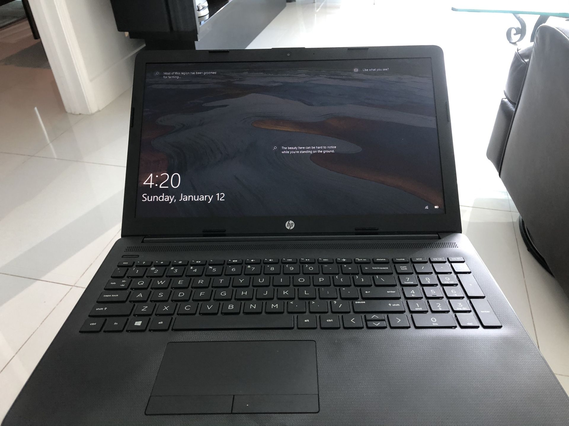 2018 HP Laptop 4gs of ram, 2.6 GHz processor, 1TB Storage