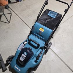Makita Lawnmower BRAND NEW 