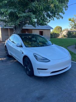 2019 Tesla model 3 long range dual motor