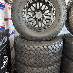 Bendo Un Set De Rines Nuevos Con Llantas Usadas Para Toyota Tacoma Chevy Silverado