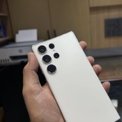 Samsung Galaxy S23 Ultra 