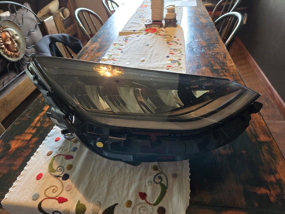 2023 Hyundai Headlight