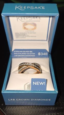Womens ring