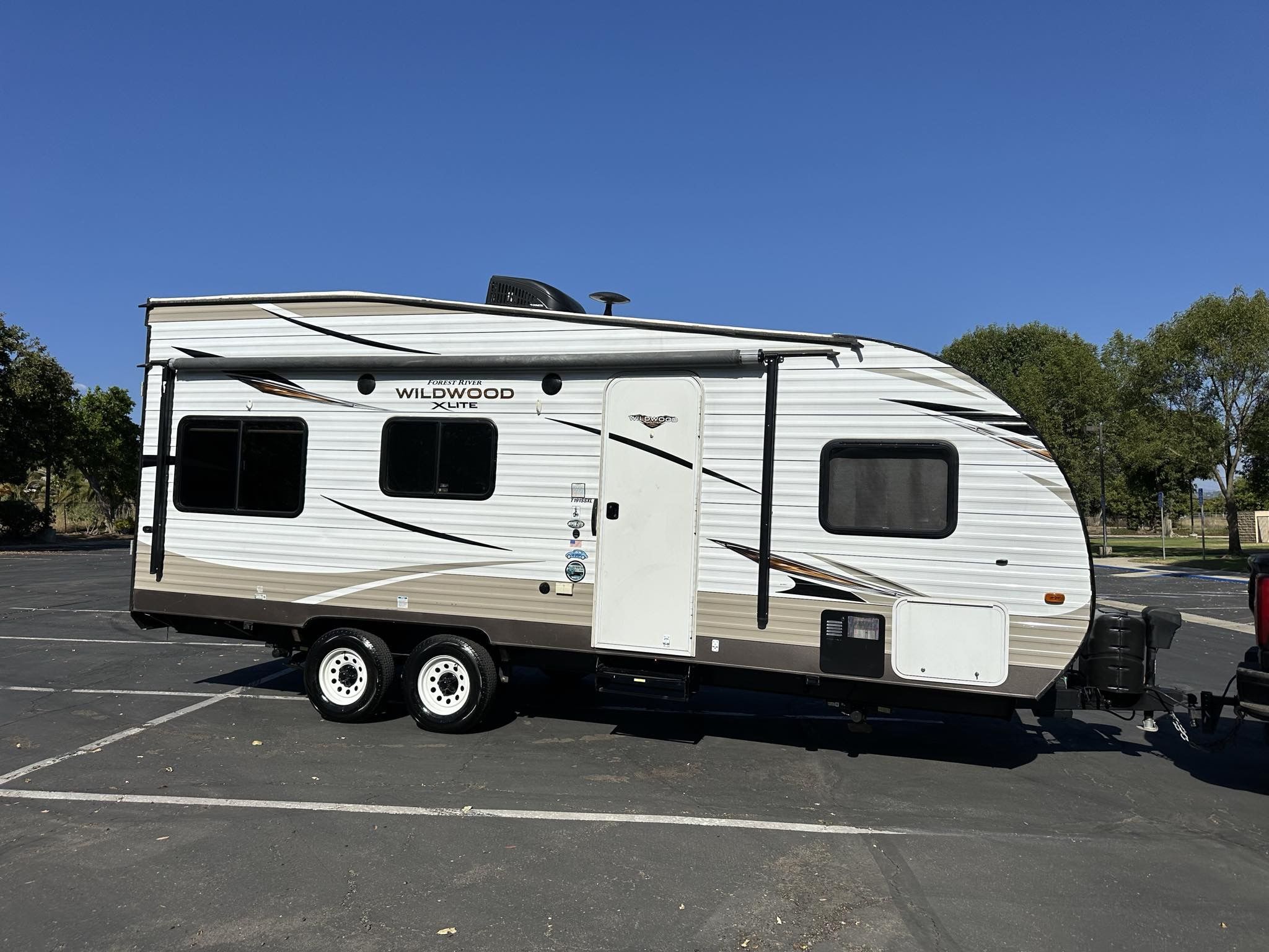 2018 Toy Hauler Excellent Condition