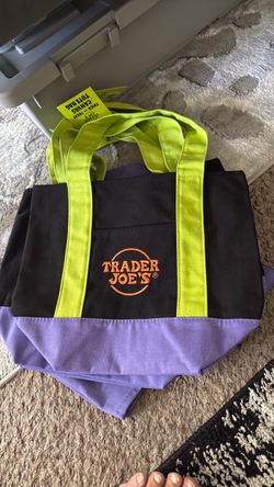 Trader Joe toe bag