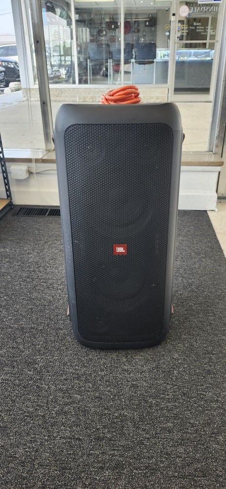 JBL Partybox 300 Bluetooth Speaker
