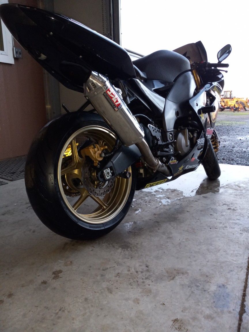 2005 Z X 10 1000 R