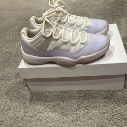 Jordan 11 retro low 