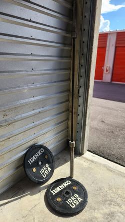 Calibrated pair Bumpers Plates IVANKO.  $300