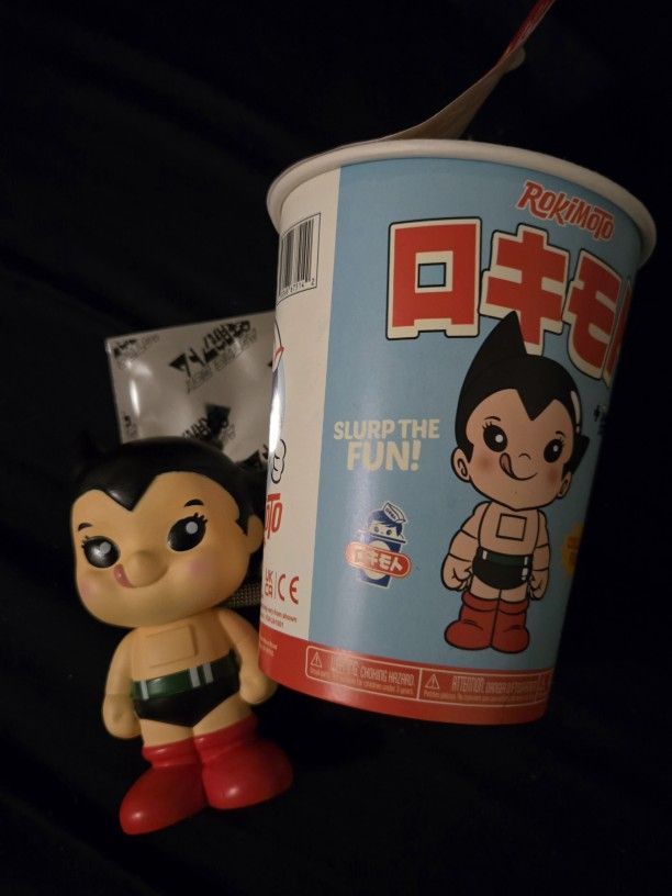 Rokimoto Astro Boy Figure Sdcc Exclusive