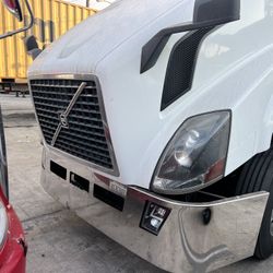 2014 Volvo For Parts 