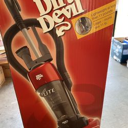 Dirt Devil Easy Lite Vacuum Cleaner Hepa pre owned - Make offer