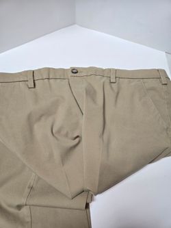 Men’s Dockers Khaki Pants 40x32 – Classic Tan