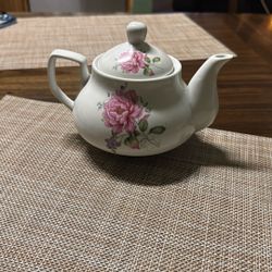 Tea Pot 