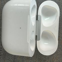 AirPod Charging Case   