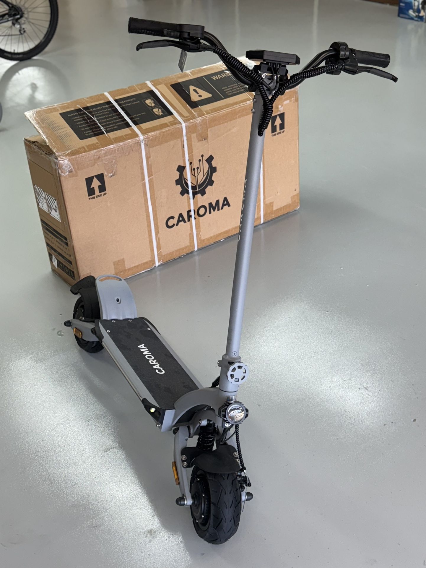 Caroma 1600W/500W, 36 Mph & 34 Miles Range, 8.5 Inch Off-Road Tires