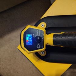 Dewalt 20v Battery 500lb Cordless Suction Lifter Auto Pressure Control wood tile flooring glass NEW