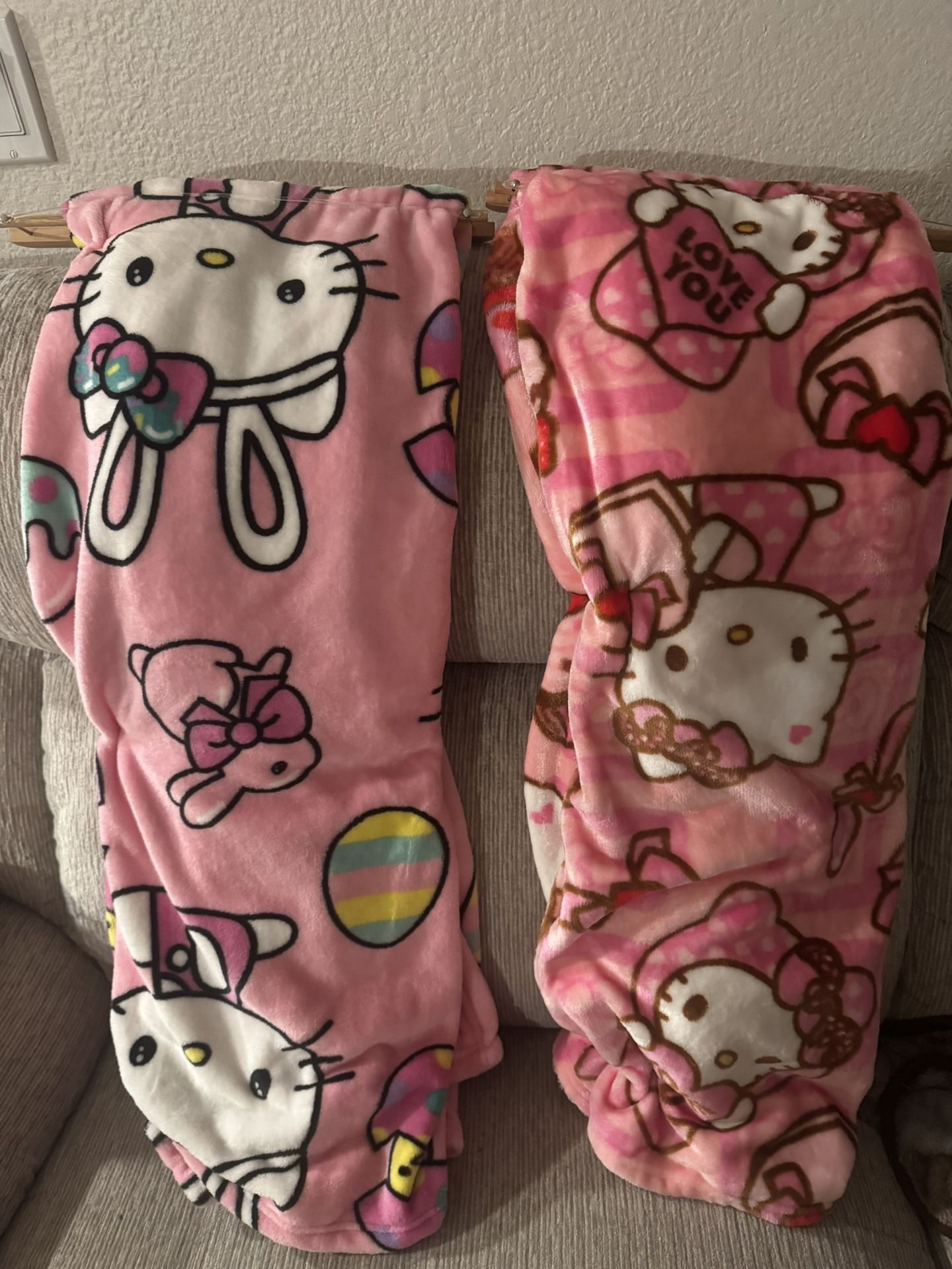 Hello Kitty Pink Throws Brand New 