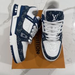 Louis Vuitton Sneakers