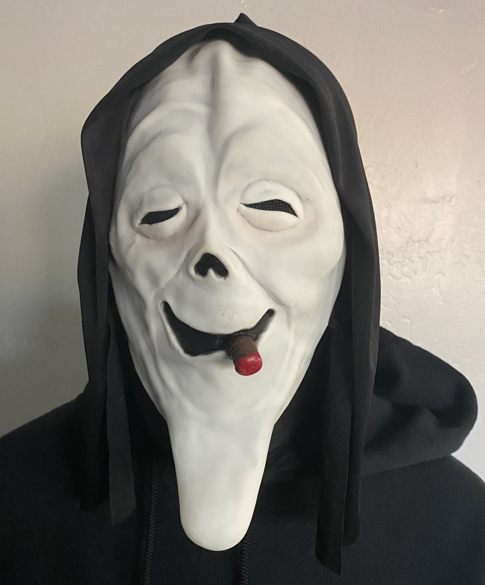 NEW Scream Ghost Face Smoking Mask EXTREMELY RARE For Sale!