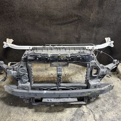 20-24 Ford Explorer 3.3L Radiator Core Support Assembly w/o Hybrid 