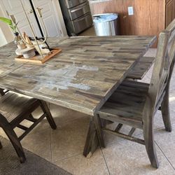 Living Spaces - Extendable Table