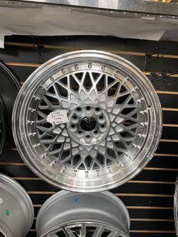 Unc wheels 5x100 5x114.3 17x9