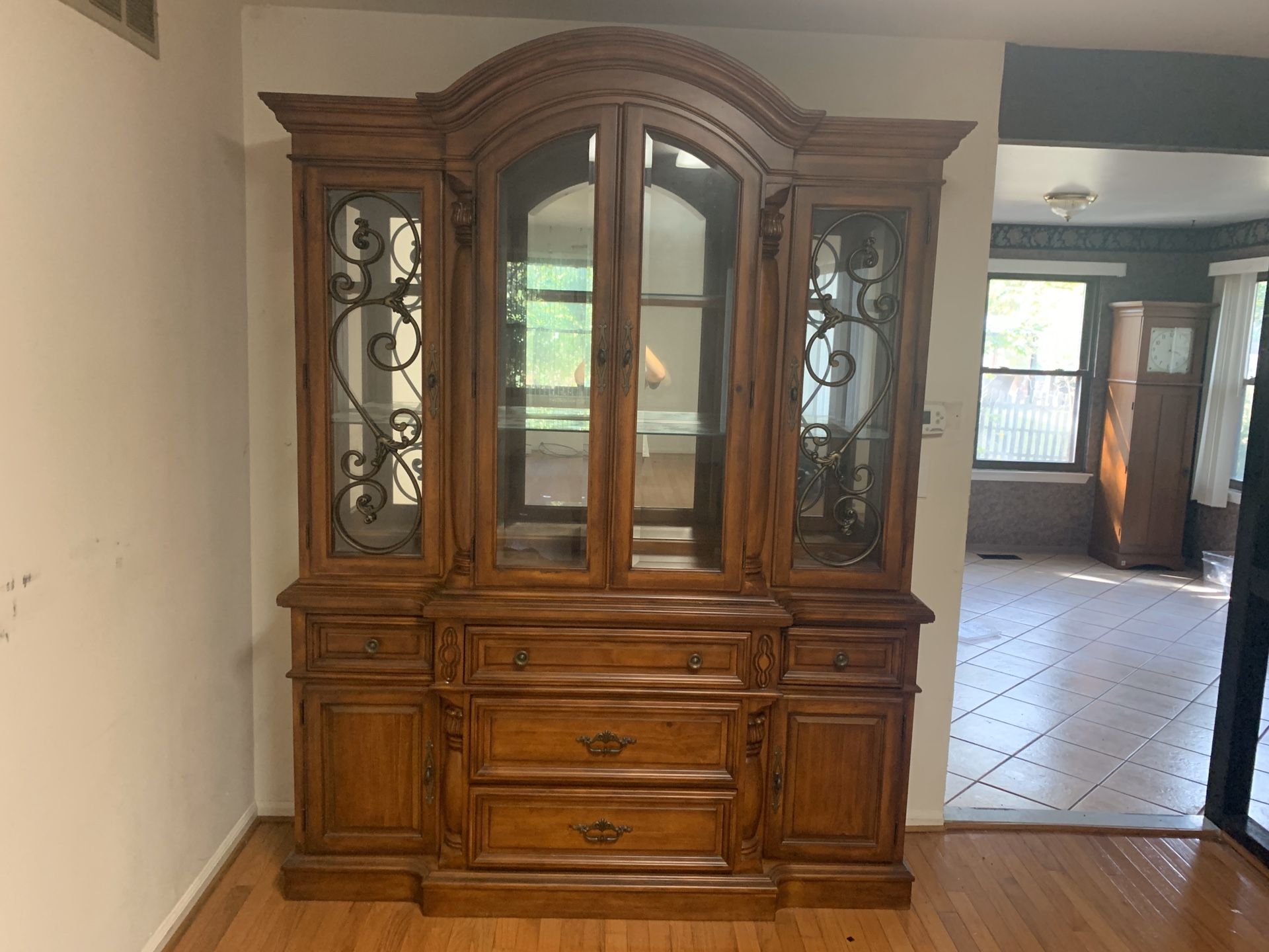 FREE SOLID WOOD CHINA CABINET MUST PICK UP BY 10/13