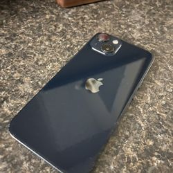 iPhone  13 