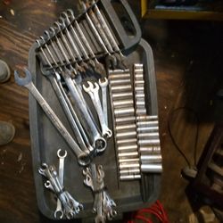 All Craftsman Deep Well Sockets All American-made Wrenches No Japanese $50