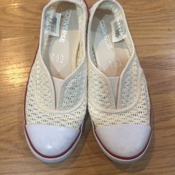Converse Size 7