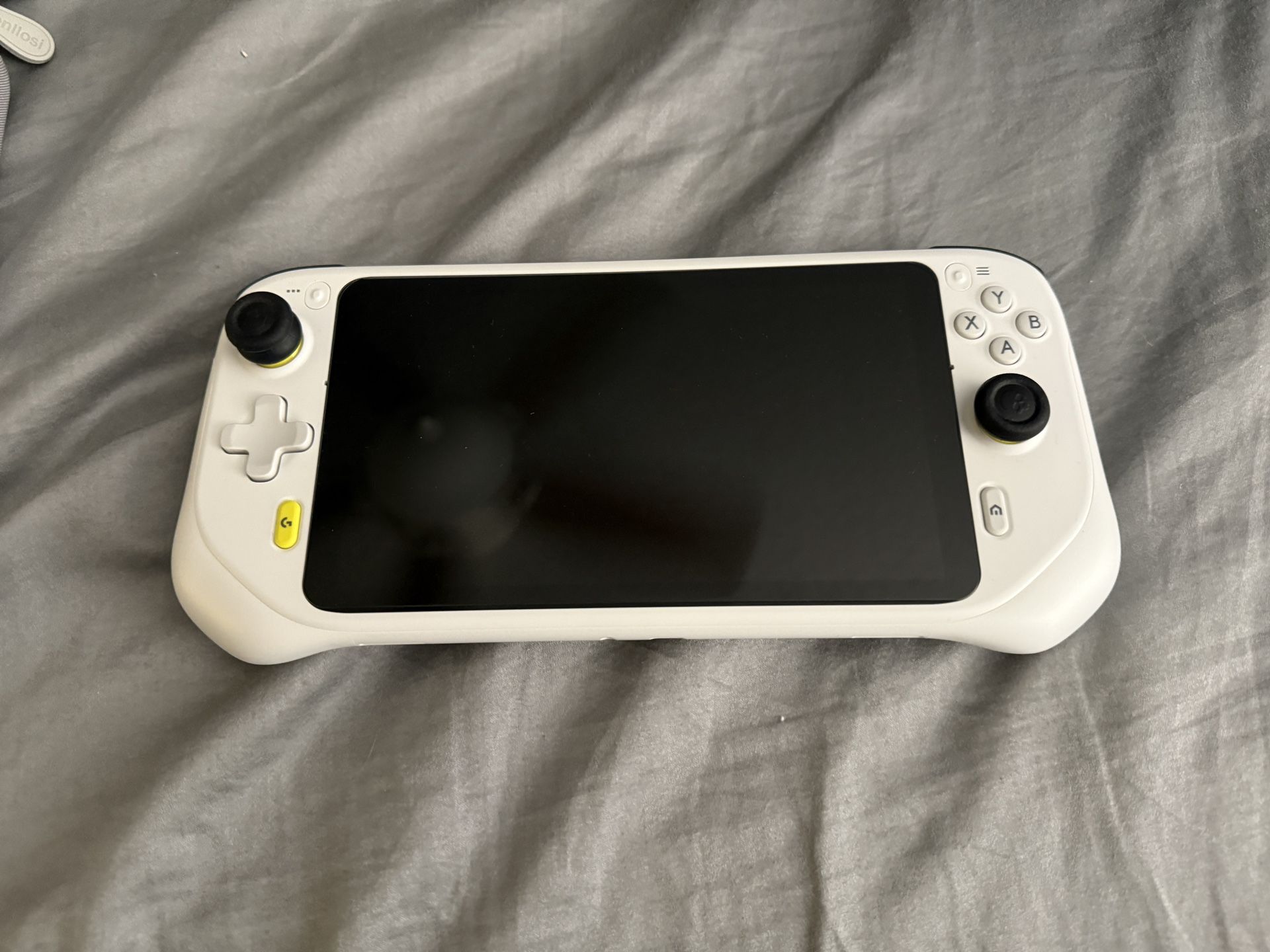 Like New Logitech G Cloud Handheld w/ Case
