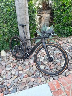 Specialized Diverge Carbon gravel bike- size 52