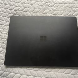 Microsoft Surface Laptop 4 