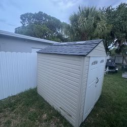 Rubbermaid Shed 