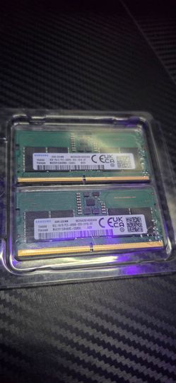 Samsung 16gb PC5 44800 RAM