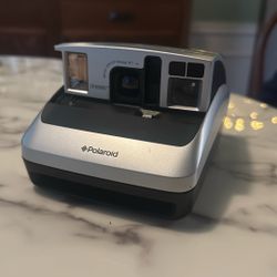Vintage Polaroid - One600