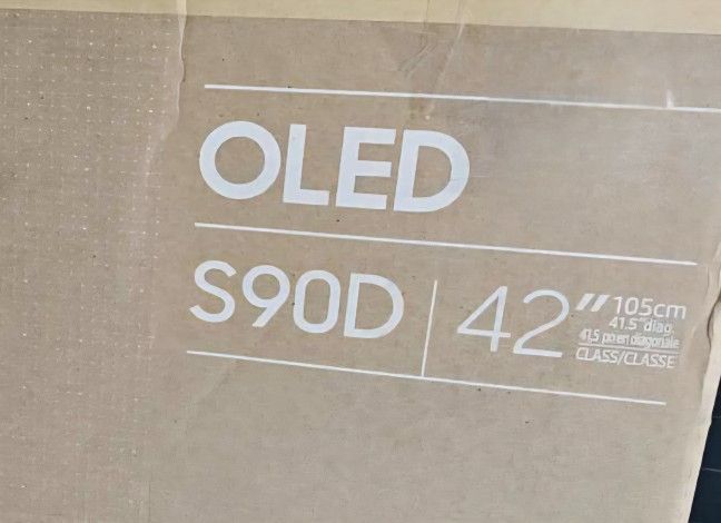 TV SAMSUNG OLED 42" (S90D).
