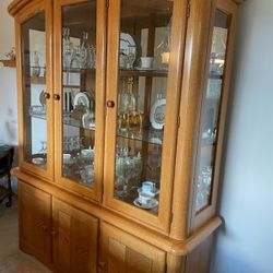 Used dining room discount sets with hutch