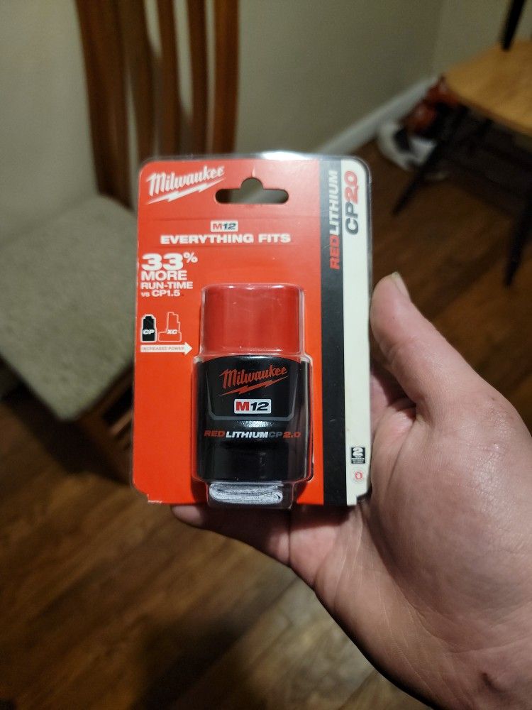 Milwaukee M12 Cp 2.0 Battery New In Plastic