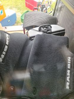Dodge Ram 1500 Floor Matts